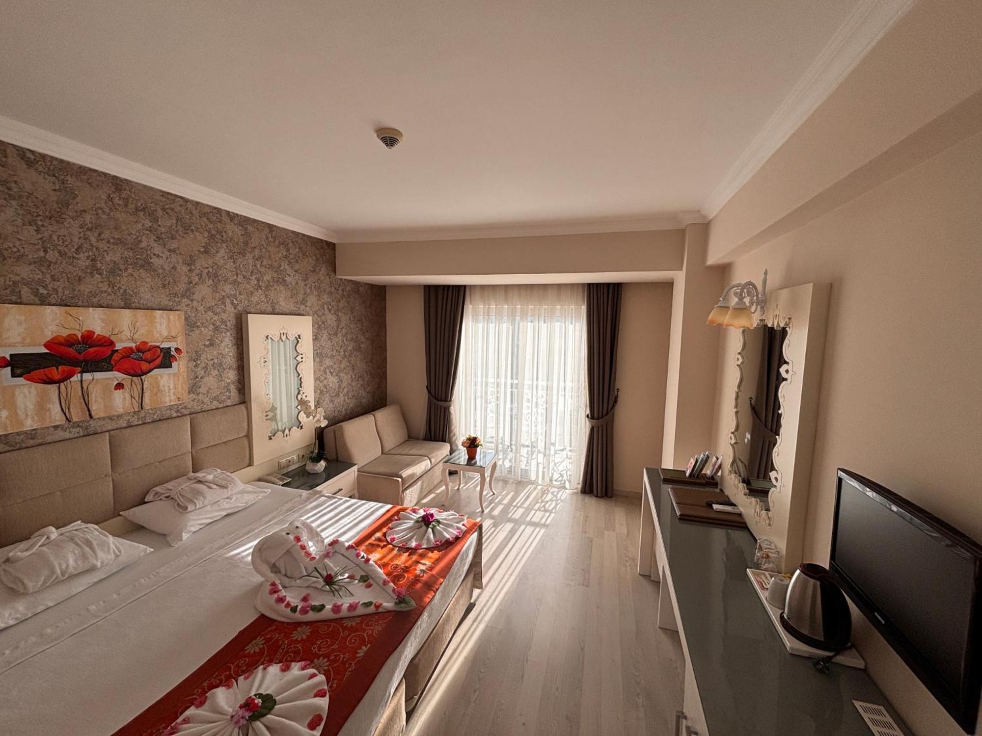 Grand Mir'amor Hotel&spa Hotel 5*